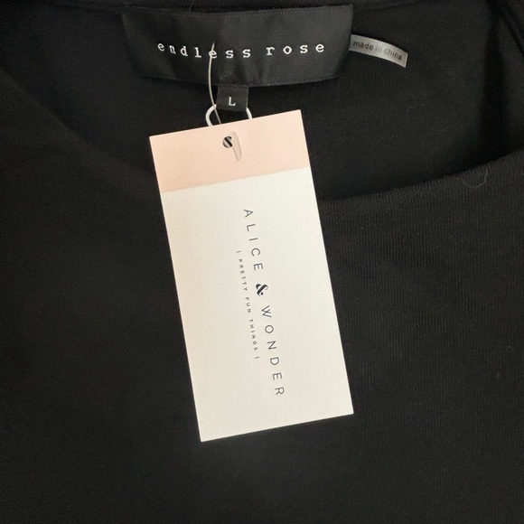 NWT. Organza Ruffle Sleeve Knit Top. Women’s size Large. - Picture 7 of 8